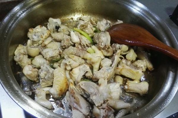 啤酒土豆鸡的做法图解3
