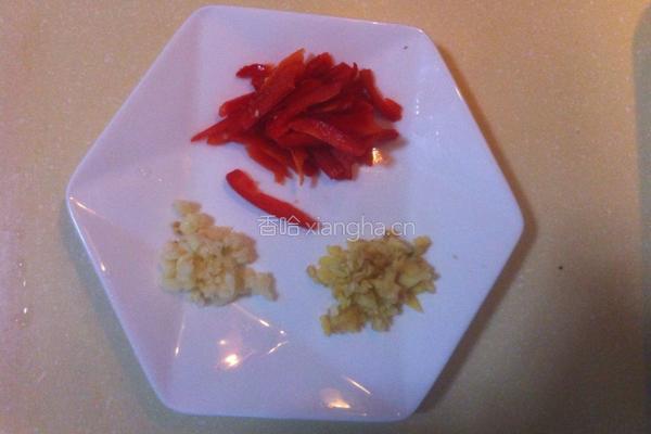 生瓜香菇炒肉的做法图解3