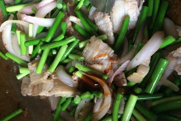 五花肉炒蒜苔的做法图解8
