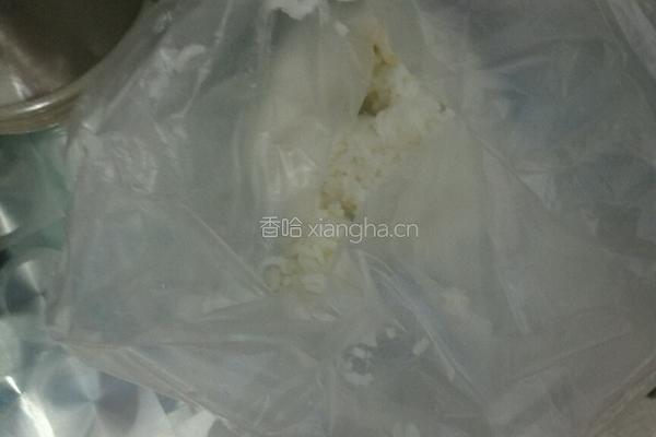 锅巴的做法图解1