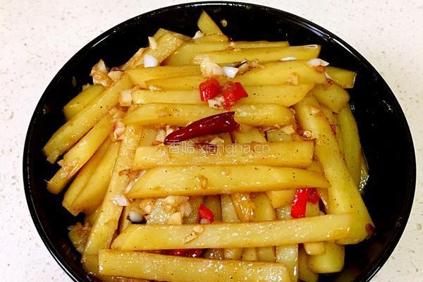 酸辣土豆条的做法图解7