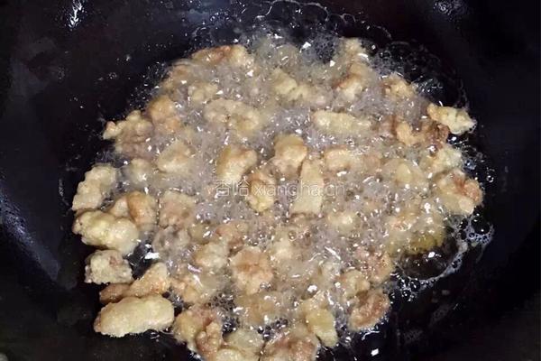 菠萝咕噜肉的做法图解6