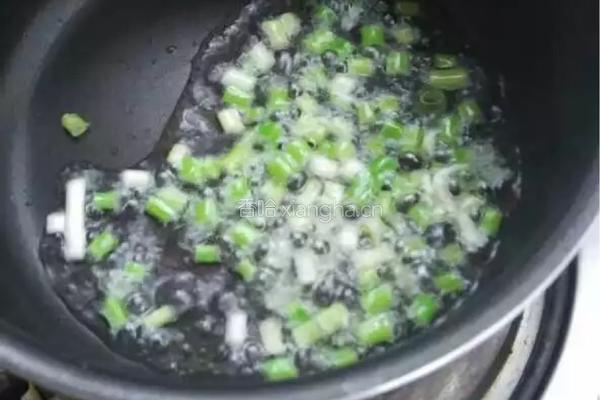 金针菇翡翠卷的做法图解13
