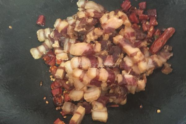 荷兰豆炒腊肉的做法图解3