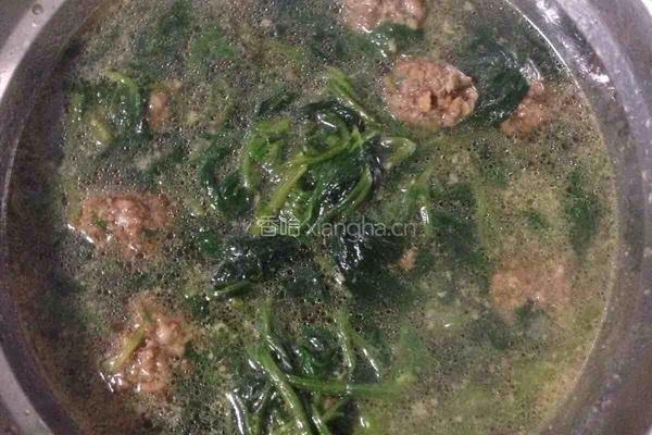 菠菜丸子汤的做法图解5