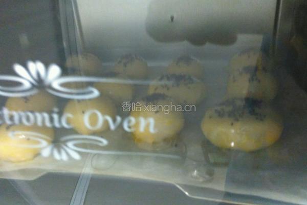 蛋黄酥饼的做法图解13