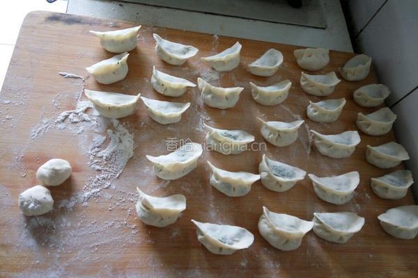 山黄瓜肉水饺的做法图解5