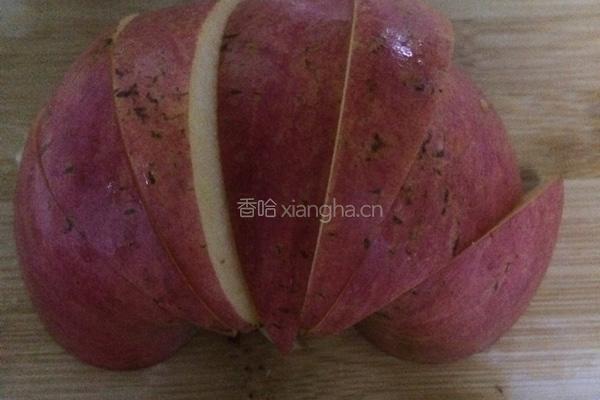 水果拼盘之含苞待放的做法图解3