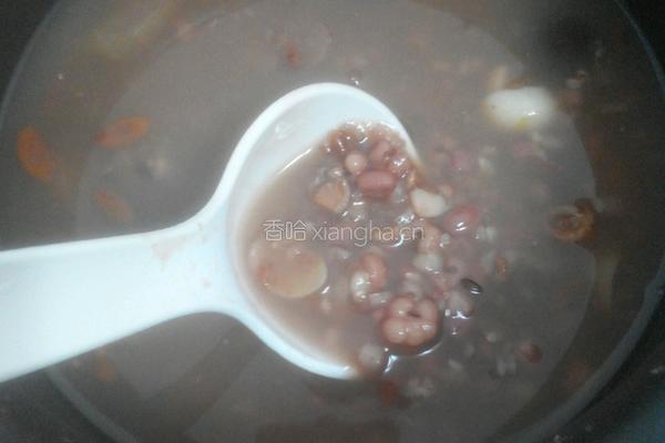 杂粮粥的做法图解5