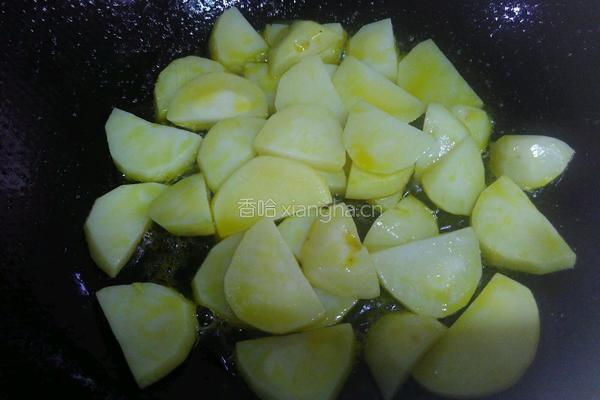 红烧土豆的做法图解4