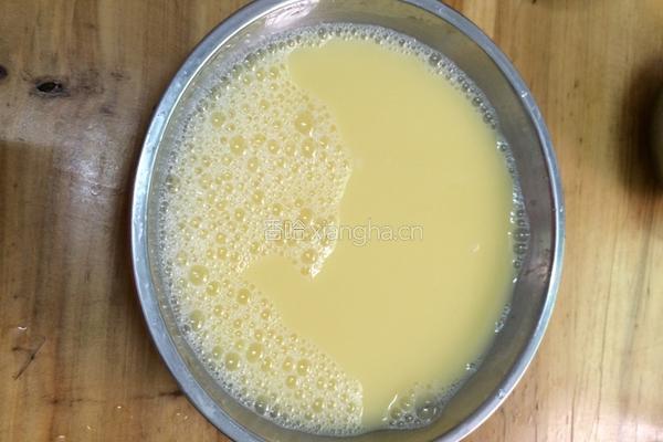腊肠蒸鸡蛋的做法图解4