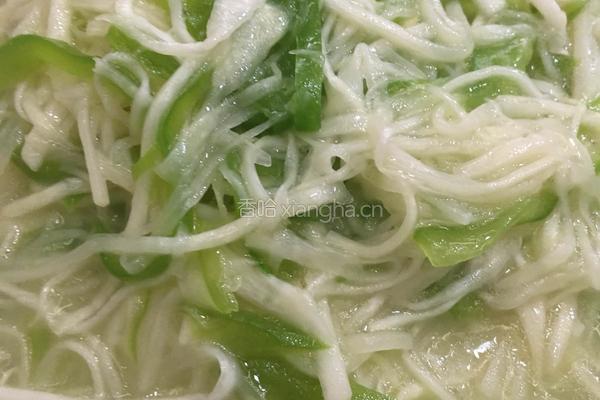 素炒茭白
