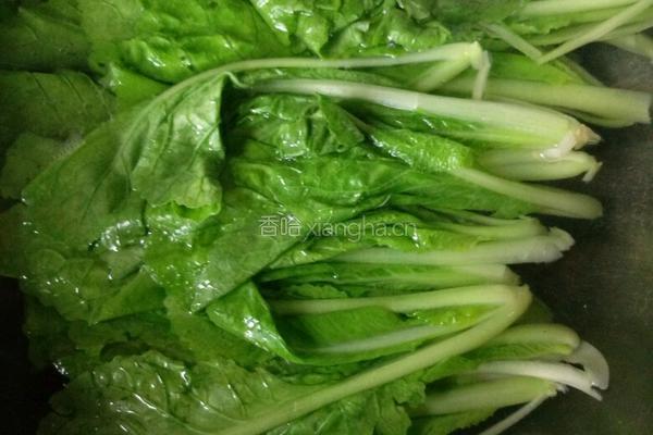 蒜香肉末淋小白菜的做法图解4