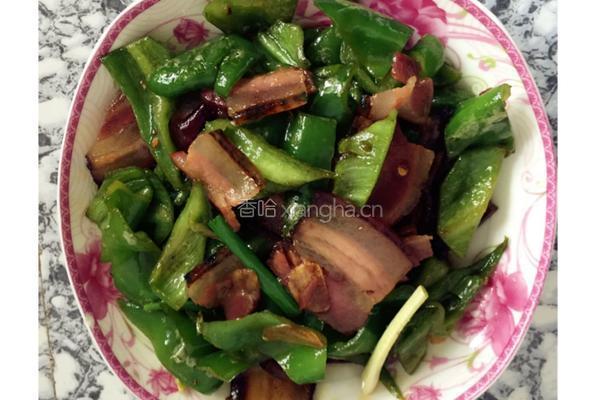 青椒炒腊肉的做法图解11