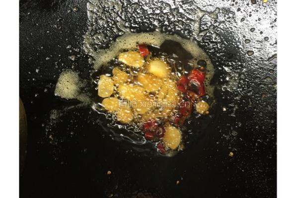 青椒炒腊肉的做法图解6