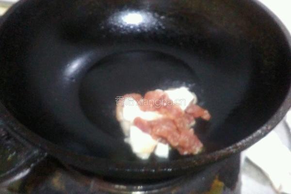 辣椒肉丝汆面的做法图解2