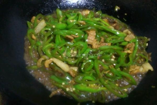 辣椒肉丝汆面的做法图解5