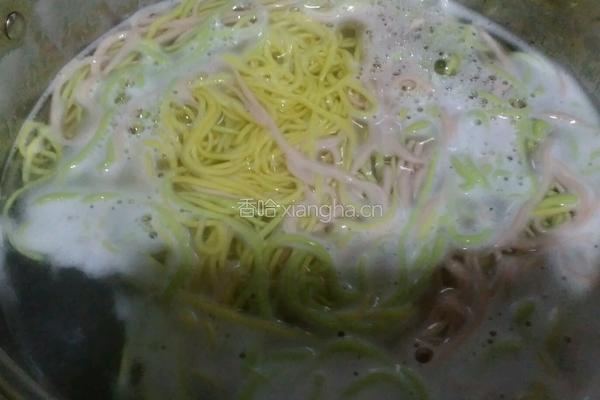 辣椒肉丝汆面的做法图解9