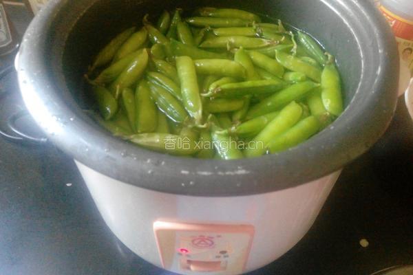 五香豌豆荚的做法图解2