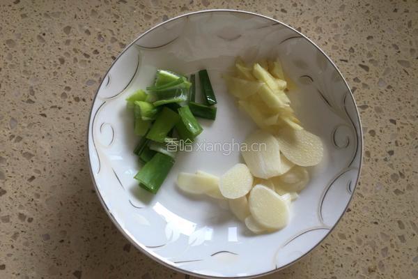 肉片炒红蘑的做法图解5