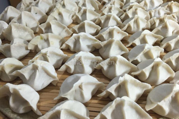 三鲜馅饺子的做法图解7