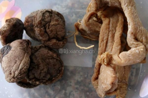 端午节肉香粽子的做法图解3