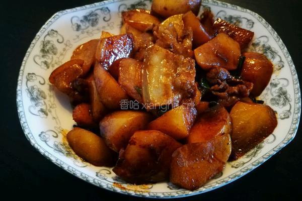 五花肉炖水萝卜的做法图解3