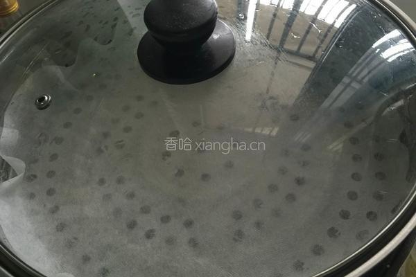芹菜胡萝卜肉包子的做法图解9