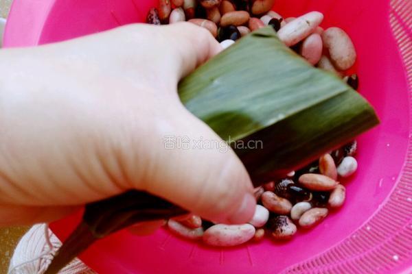 自己包粽子的做法图解11