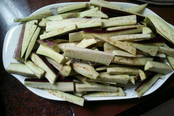 肉末茄子的做法图解2
