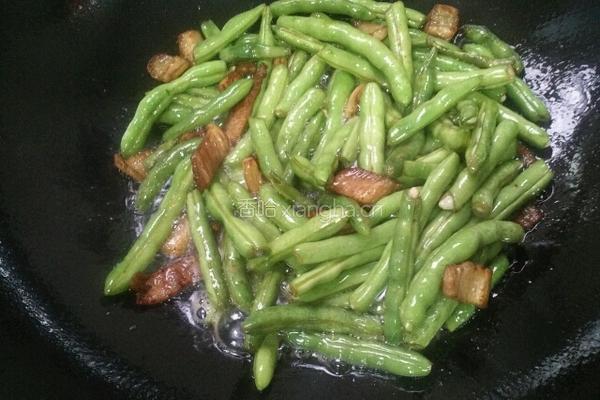 四季豆炒肉的做法图解6