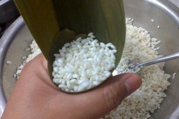 糯米红枣粽子的做法图解8