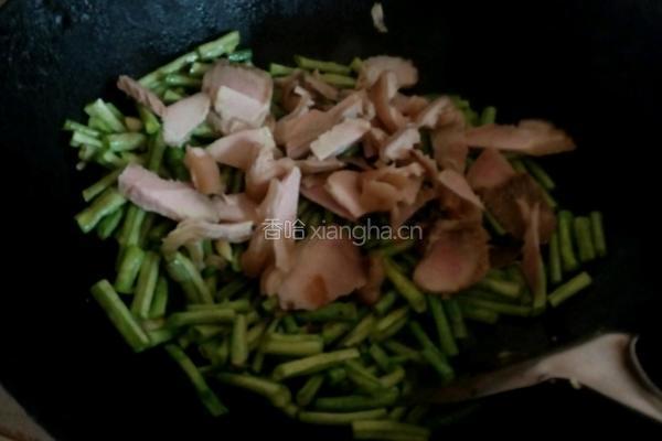 豆角炒肉的做法图解7