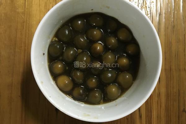 当焦糖鸟蛋遇上糯米粽子的做法图解4