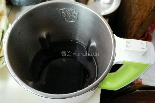 黑豆浆的做法图解2