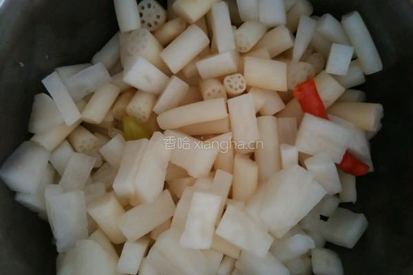 泡菜炒鸡胗的做法图解2