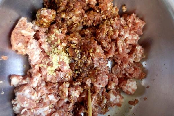 牛肉饺子的做法图解4