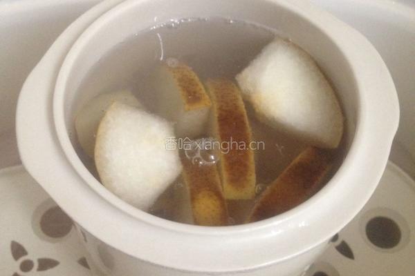 薏米芡实黄豆雪梨炖排骨的做法图解3