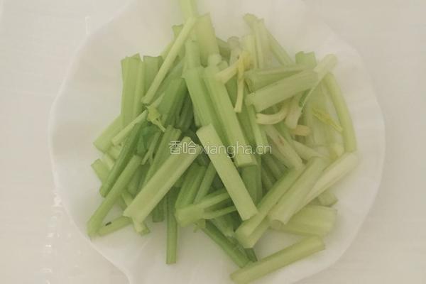 泡椒肚丝的做法图解2