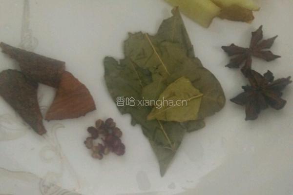 土豆炖牛肉的做法图解4