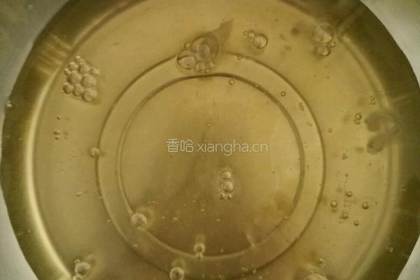 蔓越莓果汁蛋糕的做法图解2