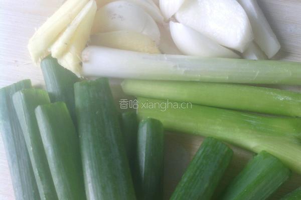 蒸鲫鱼的做法图解3