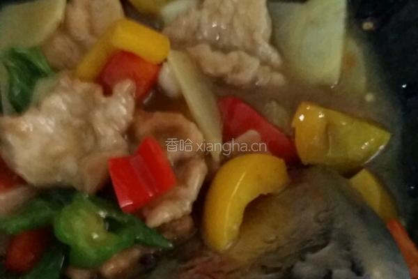 彩椒炒肉片的做法图解2