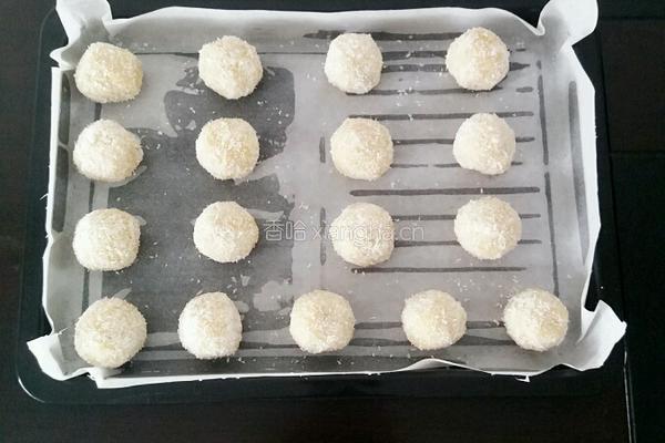 奶油香蕉耶丝球的做法图解12