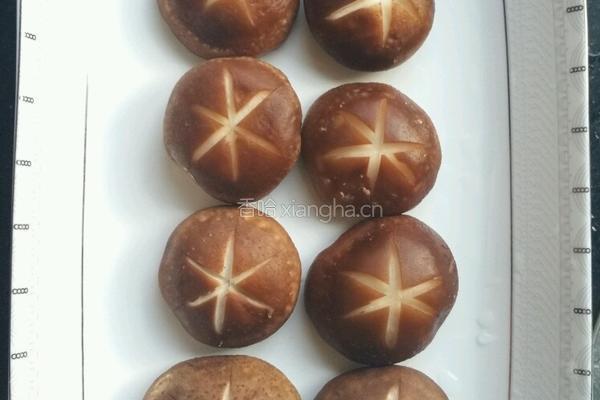 香菇油菜的做法图解3