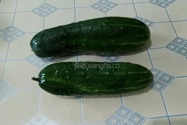 红烧黄瓜塞肉的做法图解1