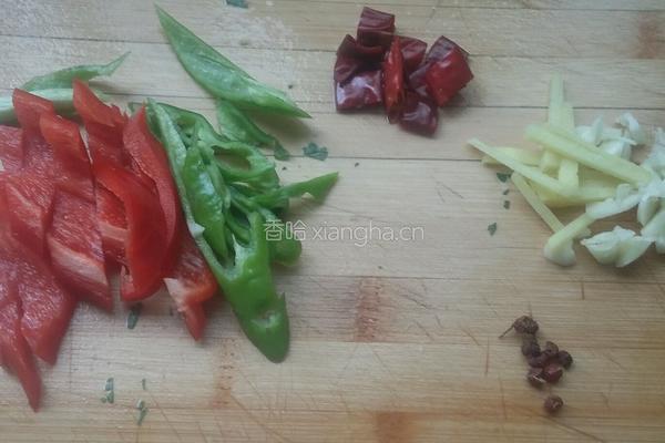 蘑菇炒青菜的做法图解3