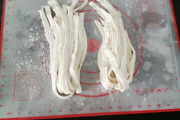 豆角西红柿鸡蛋打卤面的做法图解7