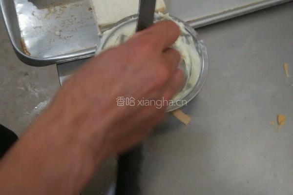 高钙乳酪（土司片）的做法图解2