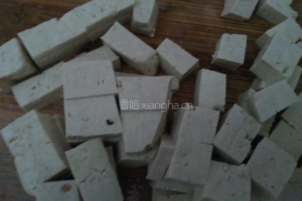 红烧鲫鱼豆腐汤的做法图解5